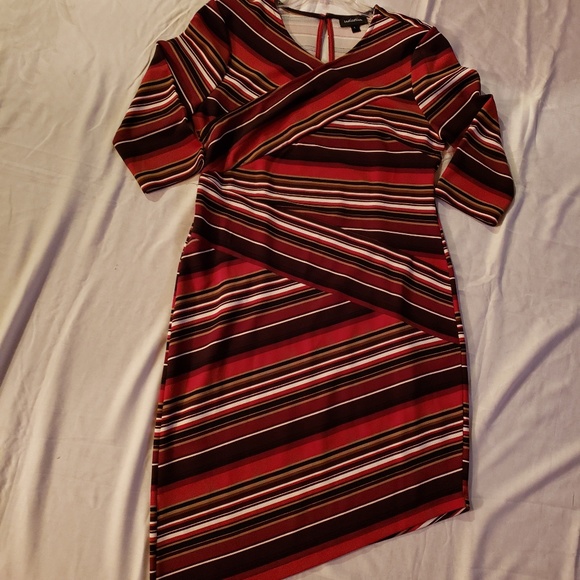 Burgundy/Brown/Cream colored Asymmetrical Dress - Picture 3 of 7